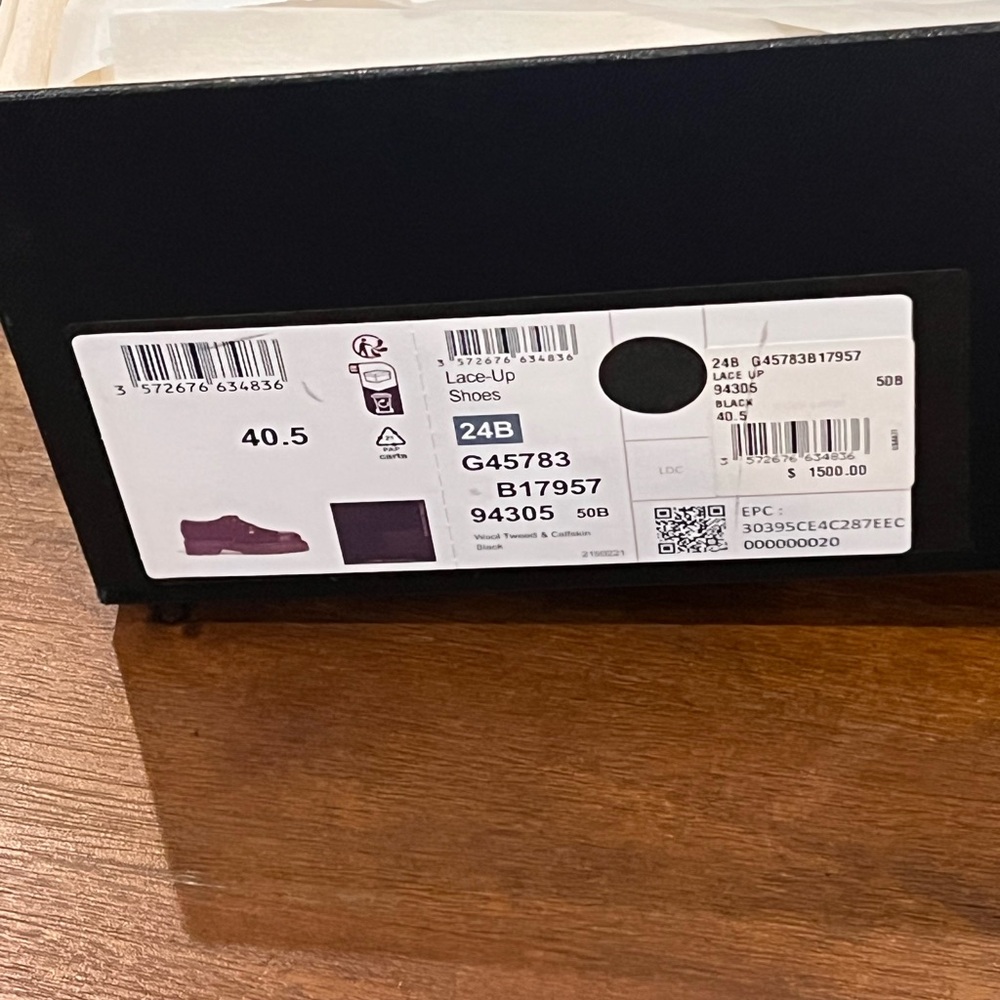 Brand New Chanel wool tweed calfskin lace up loafers with box & shoe bag - Picture 5 of 8